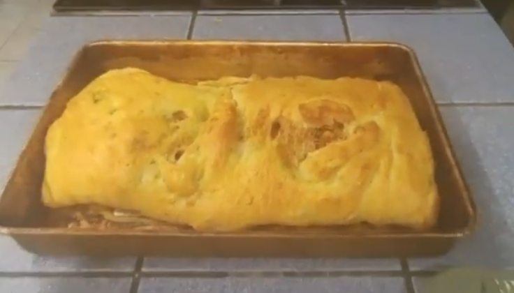 Cheesy Chicken and Broccoli Stromboli